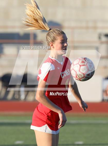 Thumbnail 2 in Cathedral Catholic vs. Edison (CIF SoCal Regional D1 Quarterfinal) photogallery.
