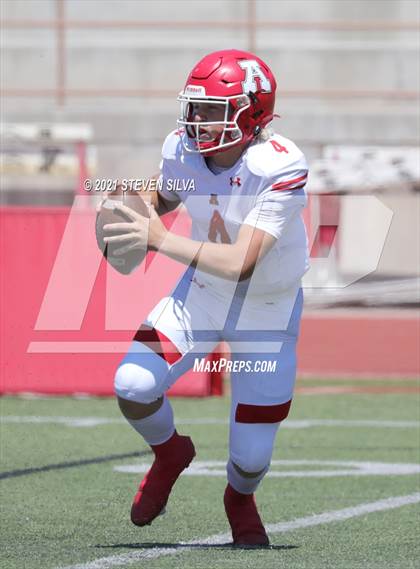 Thumbnail 2 in American Fork vs. Serra (Honor Bowl) photogallery.