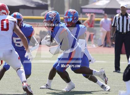 Thumbnail 2 in American Fork vs. Serra (Honor Bowl) photogallery.