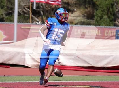 Thumbnail 2 in American Fork vs. Serra (Honor Bowl) photogallery.