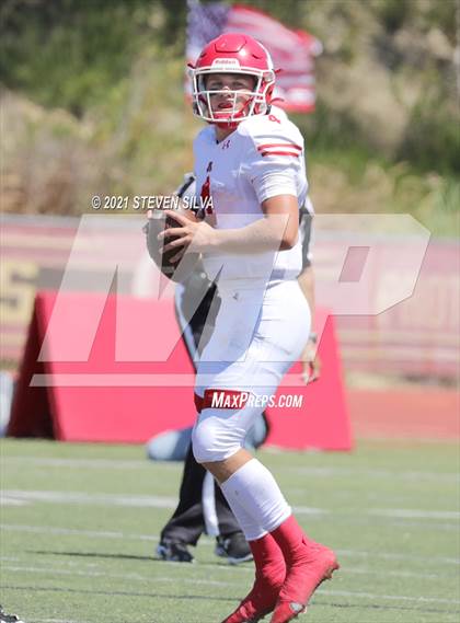 Thumbnail 2 in American Fork vs. Serra (Honor Bowl) photogallery.