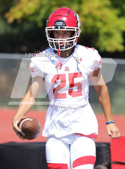 Thumbnail 1 in American Fork vs. Serra (Honor Bowl) photogallery.