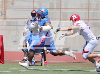 Thumbnail 2 in American Fork vs. Serra (Honor Bowl) photogallery.