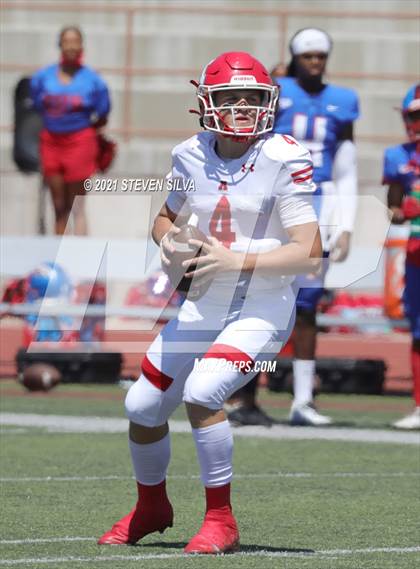Thumbnail 1 in American Fork vs. Serra (Honor Bowl) photogallery.