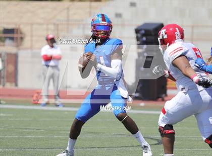 Thumbnail 1 in American Fork vs. Serra (Honor Bowl) photogallery.