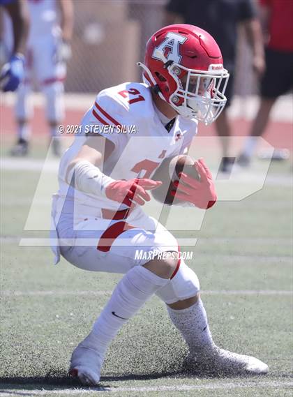 Thumbnail 2 in American Fork vs. Serra (Honor Bowl) photogallery.