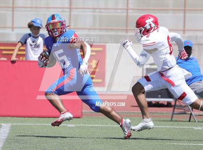 Thumbnail 1 in American Fork vs. Serra (Honor Bowl) photogallery.