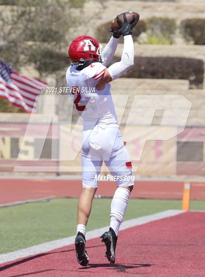 Thumbnail 2 in American Fork vs. Serra (Honor Bowl) photogallery.