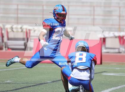 Thumbnail 1 in American Fork vs. Serra (Honor Bowl) photogallery.