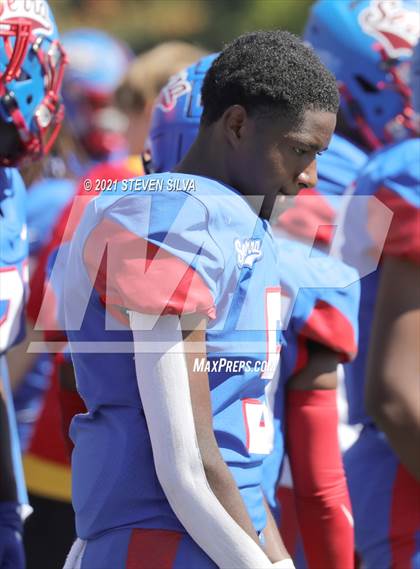 Thumbnail 2 in American Fork vs. Serra (Honor Bowl) photogallery.