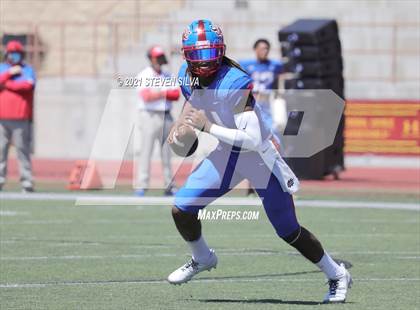 Thumbnail 3 in American Fork vs. Serra (Honor Bowl) photogallery.