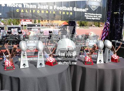 Thumbnail 3 in American Fork vs. Serra (Honor Bowl) photogallery.