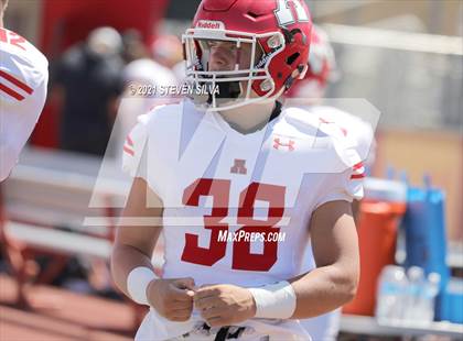 Thumbnail 2 in American Fork vs. Serra (Honor Bowl) photogallery.