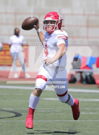 Thumbnail 1 in American Fork vs. Serra (Honor Bowl) photogallery.