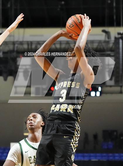 Thumbnail 3 in Cypress Park vs. Cypress Falls (Cy-Hoops Invitational) photogallery.