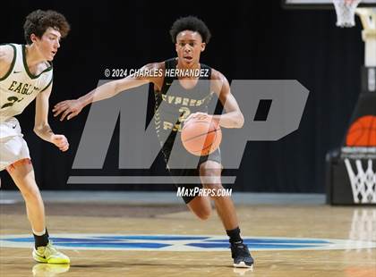 Thumbnail 3 in Cypress Park vs. Cypress Falls (Cy-Hoops Invitational) photogallery.