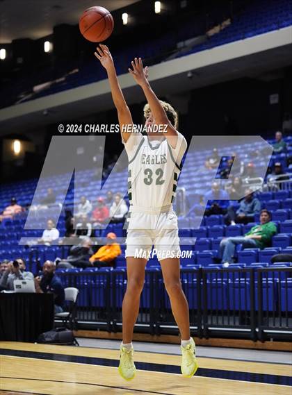 Thumbnail 2 in Cypress Park vs. Cypress Falls (Cy-Hoops Invitational) photogallery.