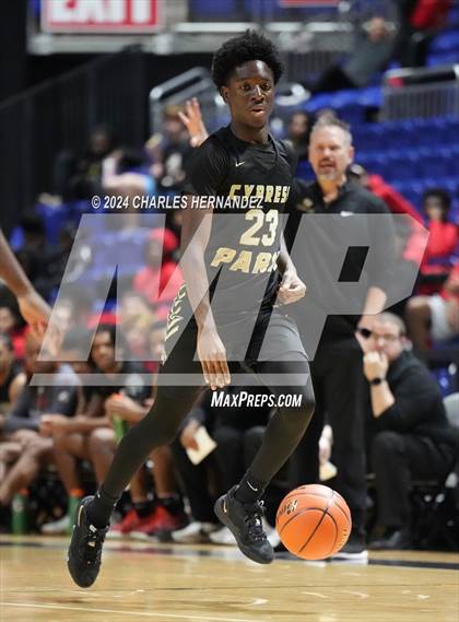 Thumbnail 2 in Cypress Park vs. Cypress Falls (Cy-Hoops Invitational) photogallery.