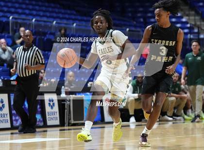 Thumbnail 3 in Cypress Park vs. Cypress Falls (Cy-Hoops Invitational) photogallery.