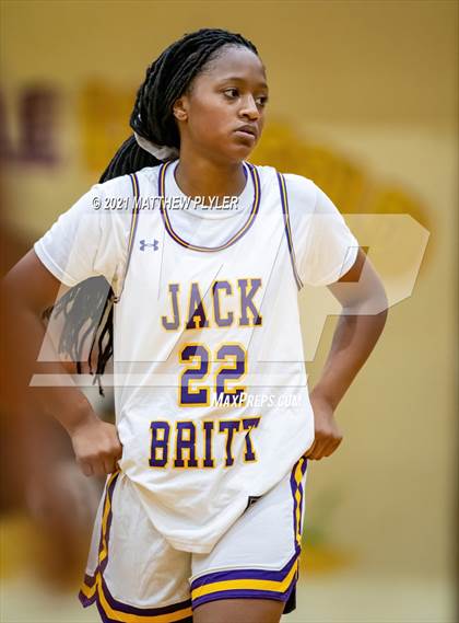 Thumbnail 3 in Union Pines @ Jack Britt photogallery.