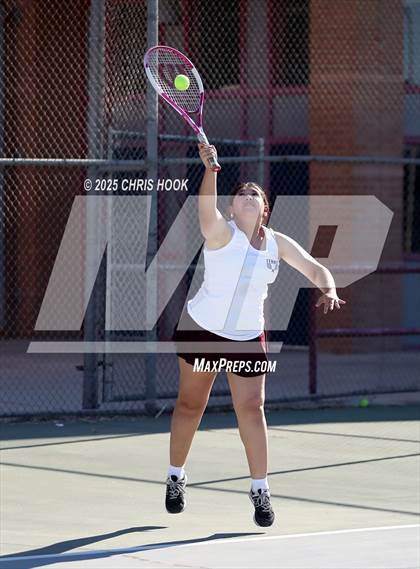 Thumbnail 1 in Desert View @ Sahuaro photogallery.
