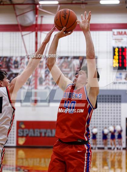 Thumbnail 2 in Spencerville vs. Wayne Trace (OHSAA Division 3 Region 10 District Semi Final) photogallery.