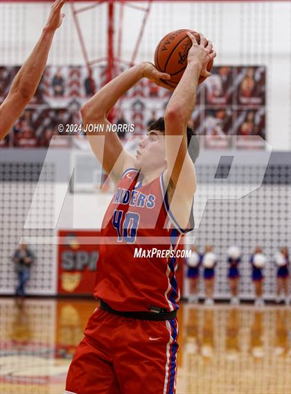 Thumbnail 3 in Spencerville vs. Wayne Trace (OHSAA Division 3 Region 10 District Semi Final) photogallery.