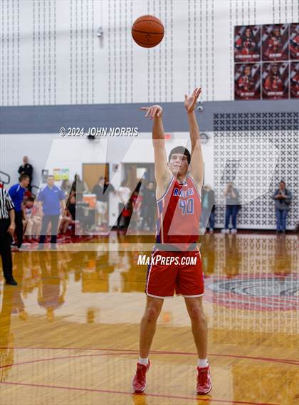 Thumbnail 3 in Spencerville vs. Wayne Trace (OHSAA Division 3 Region 10 District Semi Final) photogallery.