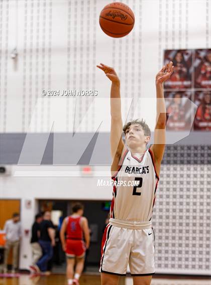 Thumbnail 3 in Spencerville vs. Wayne Trace (OHSAA Division 3 Region 10 District Semi Final) photogallery.