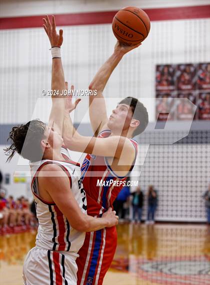 Thumbnail 3 in Spencerville vs. Wayne Trace (OHSAA Division 3 Region 10 District Semi Final) photogallery.