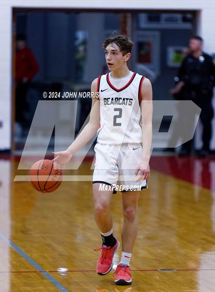 Thumbnail 3 in Spencerville vs. Wayne Trace (OHSAA Division 3 Region 10 District Semi Final) photogallery.