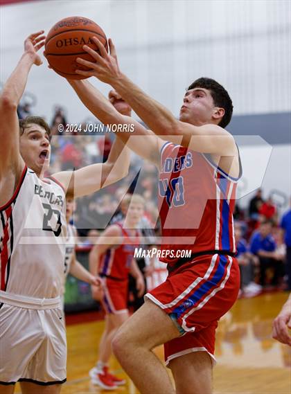 Thumbnail 1 in Spencerville vs. Wayne Trace (OHSAA Division 3 Region 10 District Semi Final) photogallery.