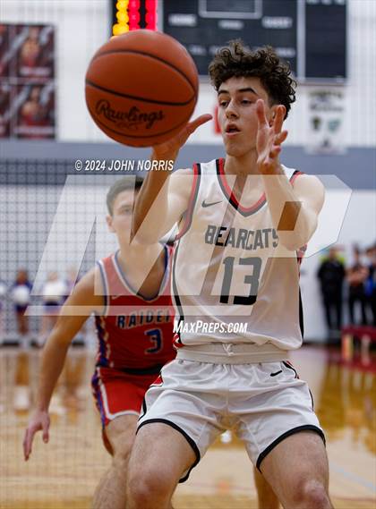 Thumbnail 3 in Spencerville vs. Wayne Trace (OHSAA Division 3 Region 10 District Semi Final) photogallery.