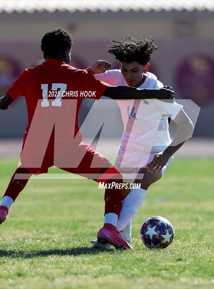 Thumbnail 3 in Mica Mountain vs Tucson High Magnet School (Brandon Bean Soccer Tournament) photogallery.