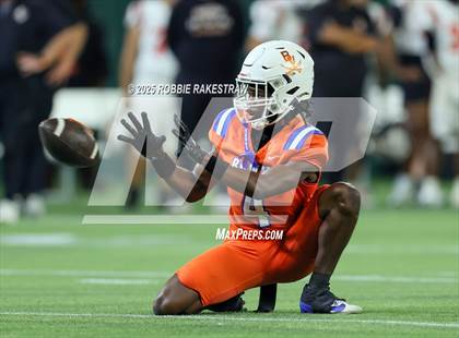 Thumbnail 3 in Haltom @ Bowie photogallery.