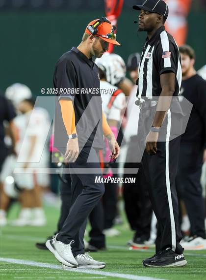 Thumbnail 3 in Haltom @ Bowie photogallery.