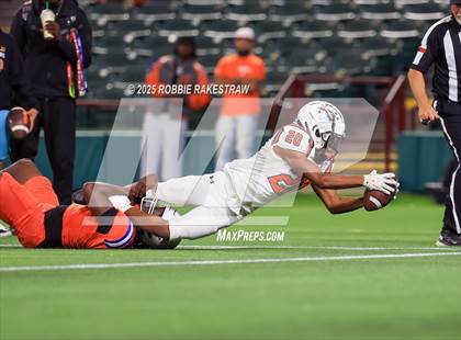 Thumbnail 3 in Haltom @ Bowie photogallery.