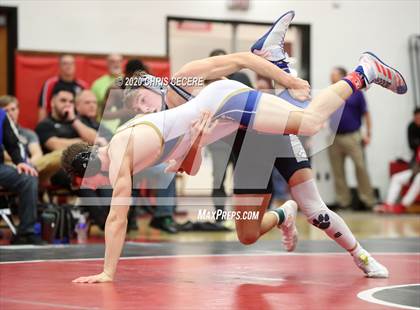 Thumbnail 3 in Section 5 Class A1 Championships photogallery.