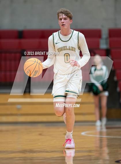 Thumbnail 1 in SkyView Academy vs. Highland (CHSAA 3A Great 8) photogallery.