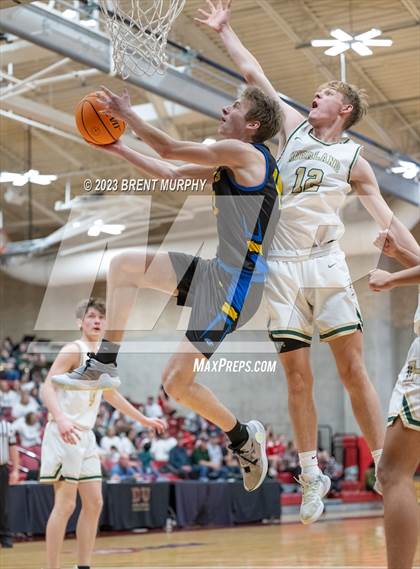 Thumbnail 1 in SkyView Academy vs. Highland (CHSAA 3A Great 8) photogallery.