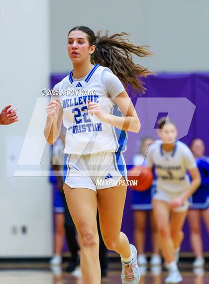 Thumbnail 3 in Cashmere vs. Bellevue Christian (WIAA 1A Opening Round) photogallery.