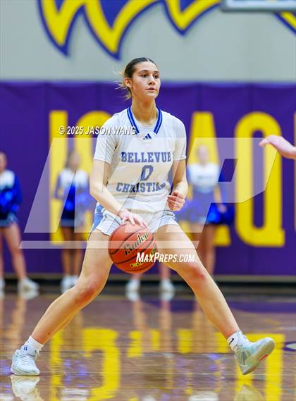 Thumbnail 1 in Cashmere vs. Bellevue Christian (WIAA 1A Opening Round) photogallery.