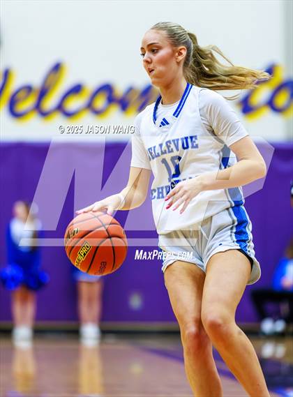 Thumbnail 3 in Cashmere vs. Bellevue Christian (WIAA 1A Opening Round) photogallery.