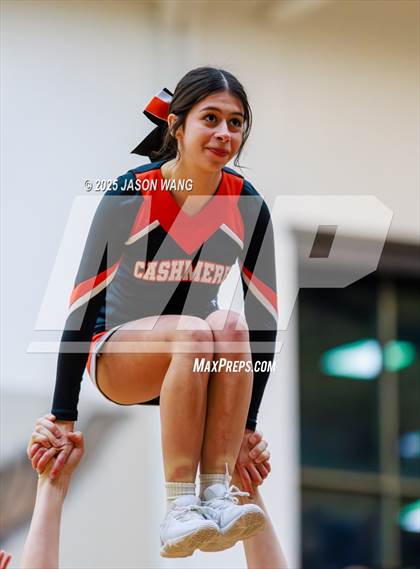 Thumbnail 3 in Cashmere vs. Bellevue Christian (WIAA 1A Opening Round) photogallery.