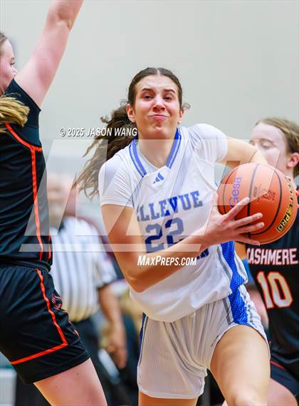 Thumbnail 1 in Cashmere vs. Bellevue Christian (WIAA 1A Opening Round) photogallery.