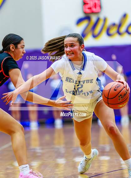 Thumbnail 3 in Cashmere vs. Bellevue Christian (WIAA 1A Opening Round) photogallery.