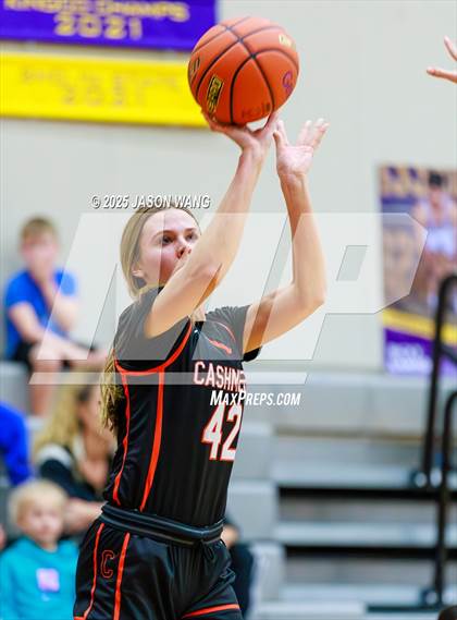 Thumbnail 3 in Cashmere vs. Bellevue Christian (WIAA 1A Opening Round) photogallery.