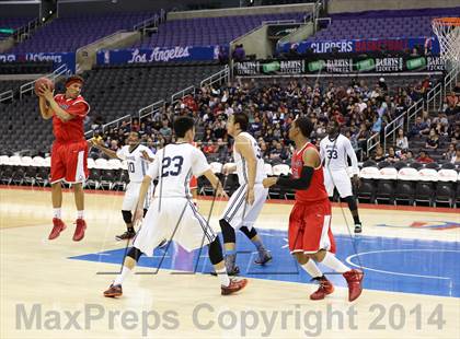 Thumbnail 1 in Bellarmine-Jefferson vs. San Gabriel Academy (Staples Center) photogallery.