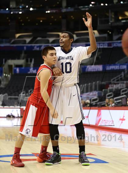 Thumbnail 1 in Bellarmine-Jefferson vs. San Gabriel Academy (Staples Center) photogallery.