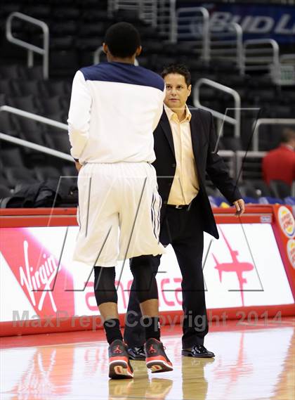 Thumbnail 2 in Bellarmine-Jefferson vs. San Gabriel Academy (Staples Center) photogallery.